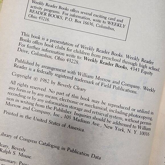 Weekly Reader Children's Books, 80s Beverly Cleary Ralph S. Mouse Hardback Book - Picture 3 of 7